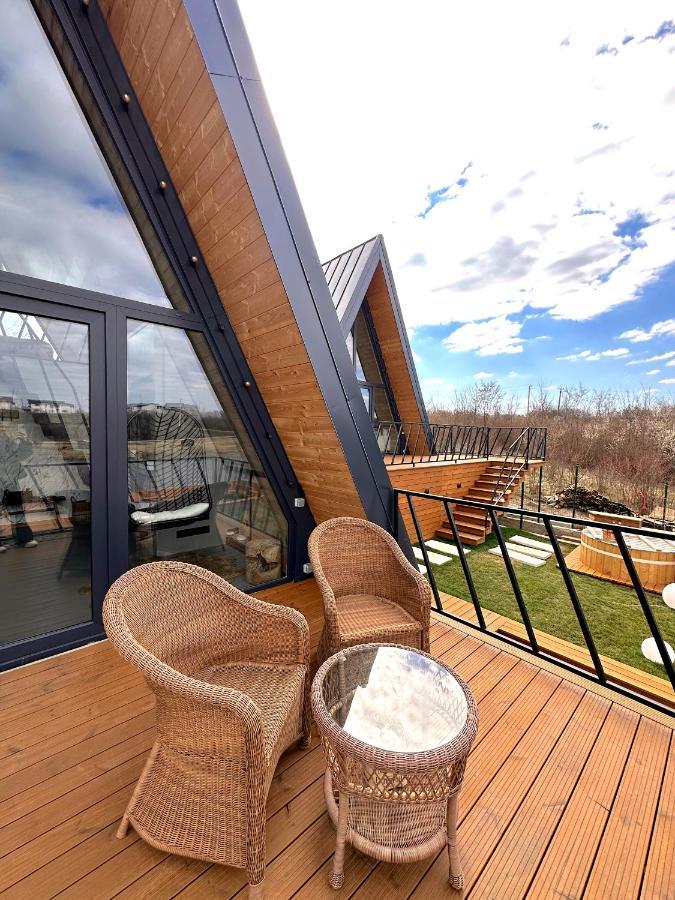 A-By The Lake - Private A Frame Villas Caciulati Экстерьер фото